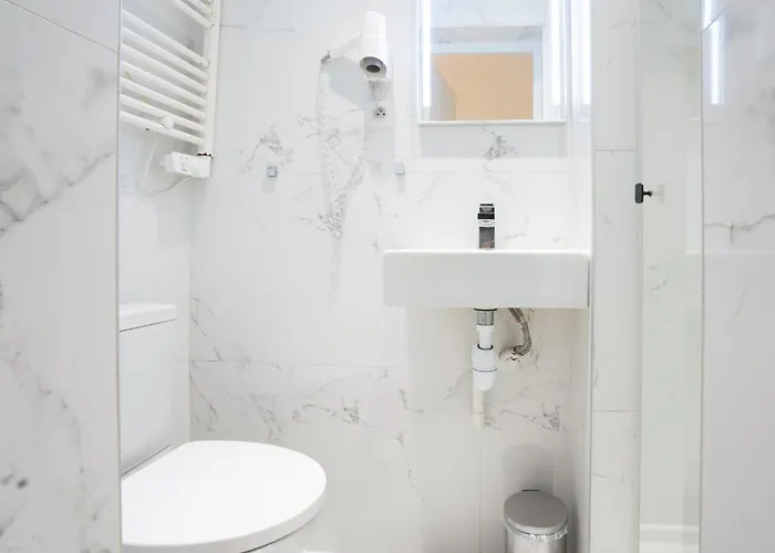 Centre 2 - 2p Paříž